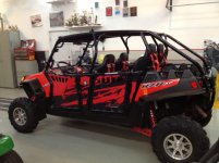 rzr2.jpg