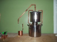 4-gallon-stainless-steel-moonshine-still-stove-top-moonshine-stills_320826688884[1].jpg