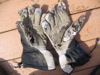 worn out gloves 001.jpg