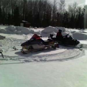 parking lot in clam lake