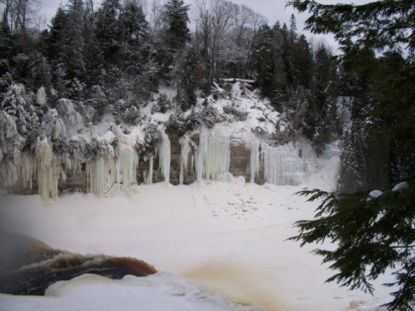 Tahquamenon Falls backside