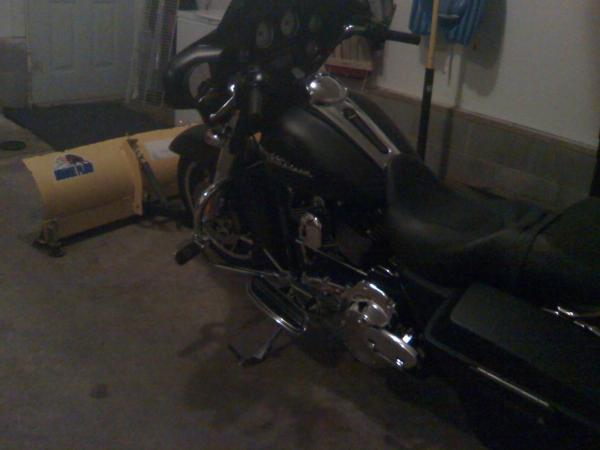 The '10 Glide.   (plow not attached....yet  ;)
