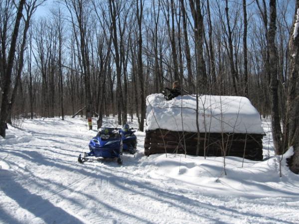 Trail D out of Silver Bay