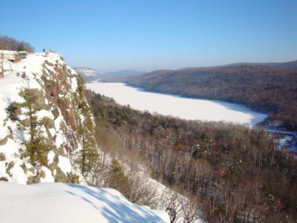 View of Lake Of The Clouds from newer Observation Area